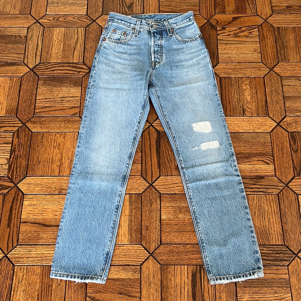 LEVI’S 501 Original Cropped Luxor Reconstruction Size 23 x 28 - Picture 2 of 4
